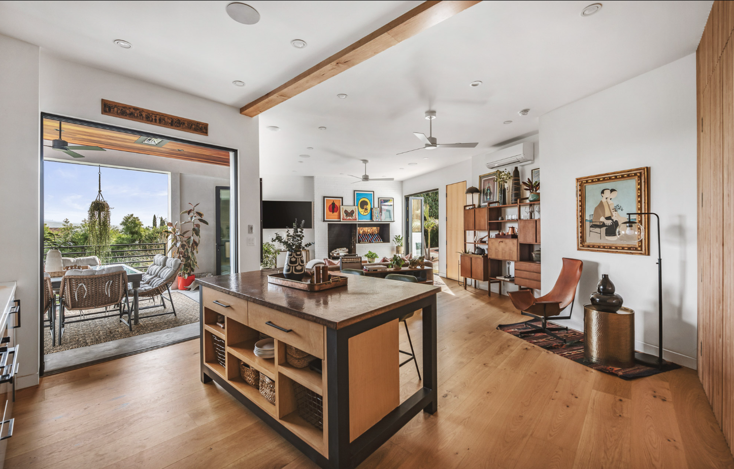 Los Feliz — kitchen