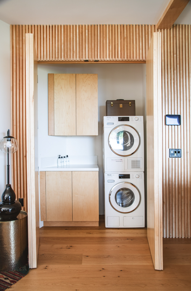 Los Feliz — storage